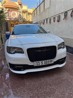 كرايسلر 300